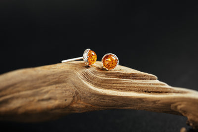 Radiant Beauty - small stud earrings