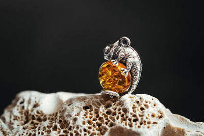 Chameleon pendant