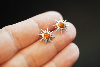 Sun amber stud earrings.
