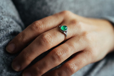 Green Agate sterling silver adjustable ring. Natural crystal stone. Spiritual power of agate gemstone. Unique deep color.